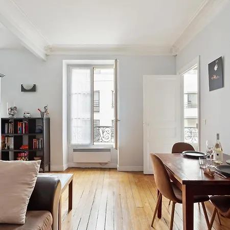 Charming Parisian Near Bastille By Guestready Apartment Paris